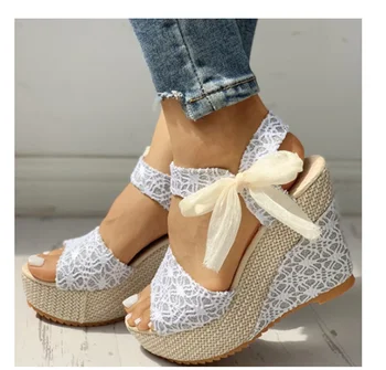 2022New verão sandálias lace Lazer Mulheres Cunhas de Calçado antiderrapante Peep Toe Sapatos de Plataforma Única Fivela Elegante Salto mulheres