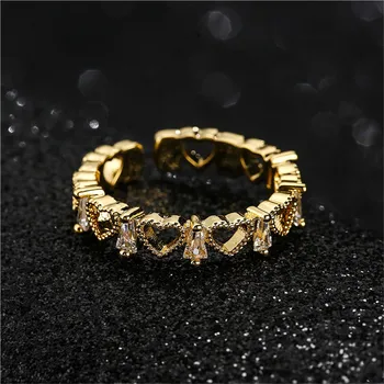 Europeus e Americanos tendência oco amor anel feminino de cobre banhados a ouro 18K micro embutidos zircão festa enfeites