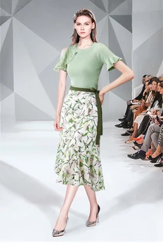 Mulheres 2020 Novas Verão, Vestidos De Duas Peças De Conjunto Laço Elástico Na Cintura O-Pescoço Elegante Vestidos Curtos Senhora Do Escritório De Algodão Meados De Bezerro Floral