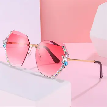 Nova Moda Retrô, Feminino UV400 Óculos Gradiente de Mulheres de Óculos de Sol sem aro Strass Óculos de sol